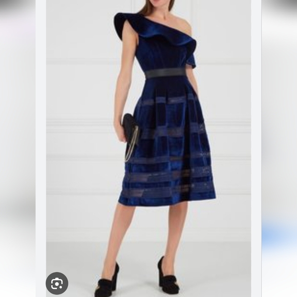 NWT Self Portrait Elegant Blue Off-Shoulder Dress Sz 6 - Picture 4 of 7